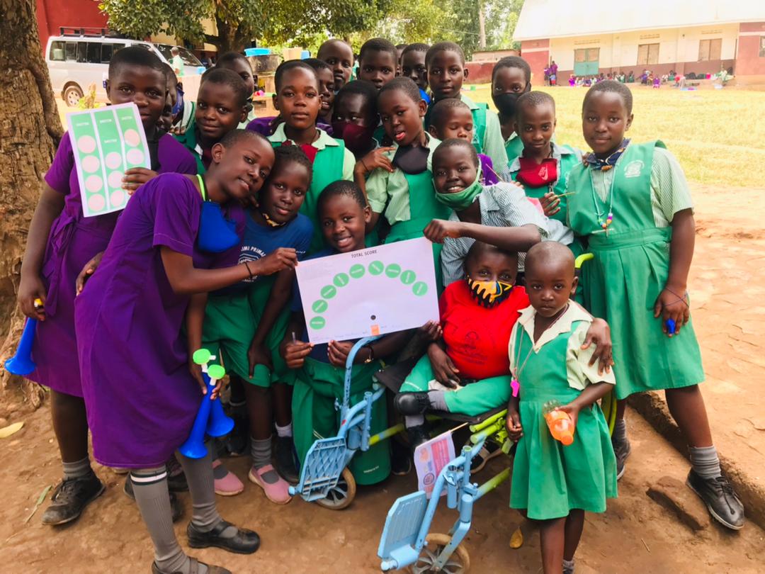 We ring the bell Oeganda