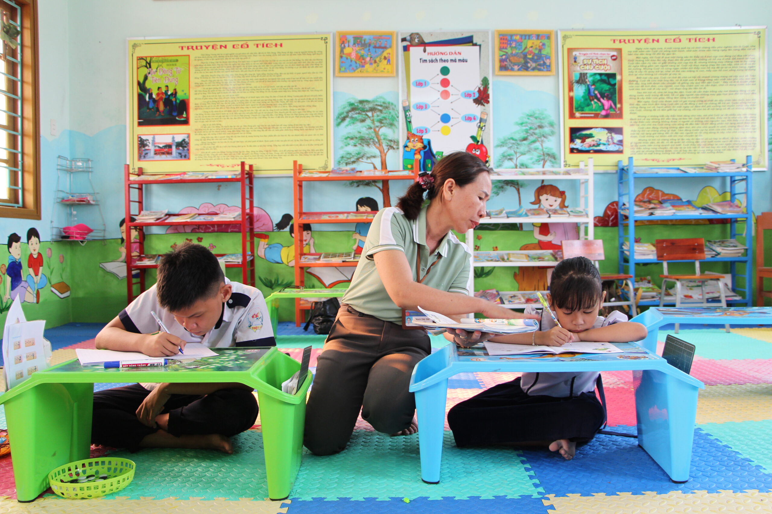 One-on-one guidance in Support Unit