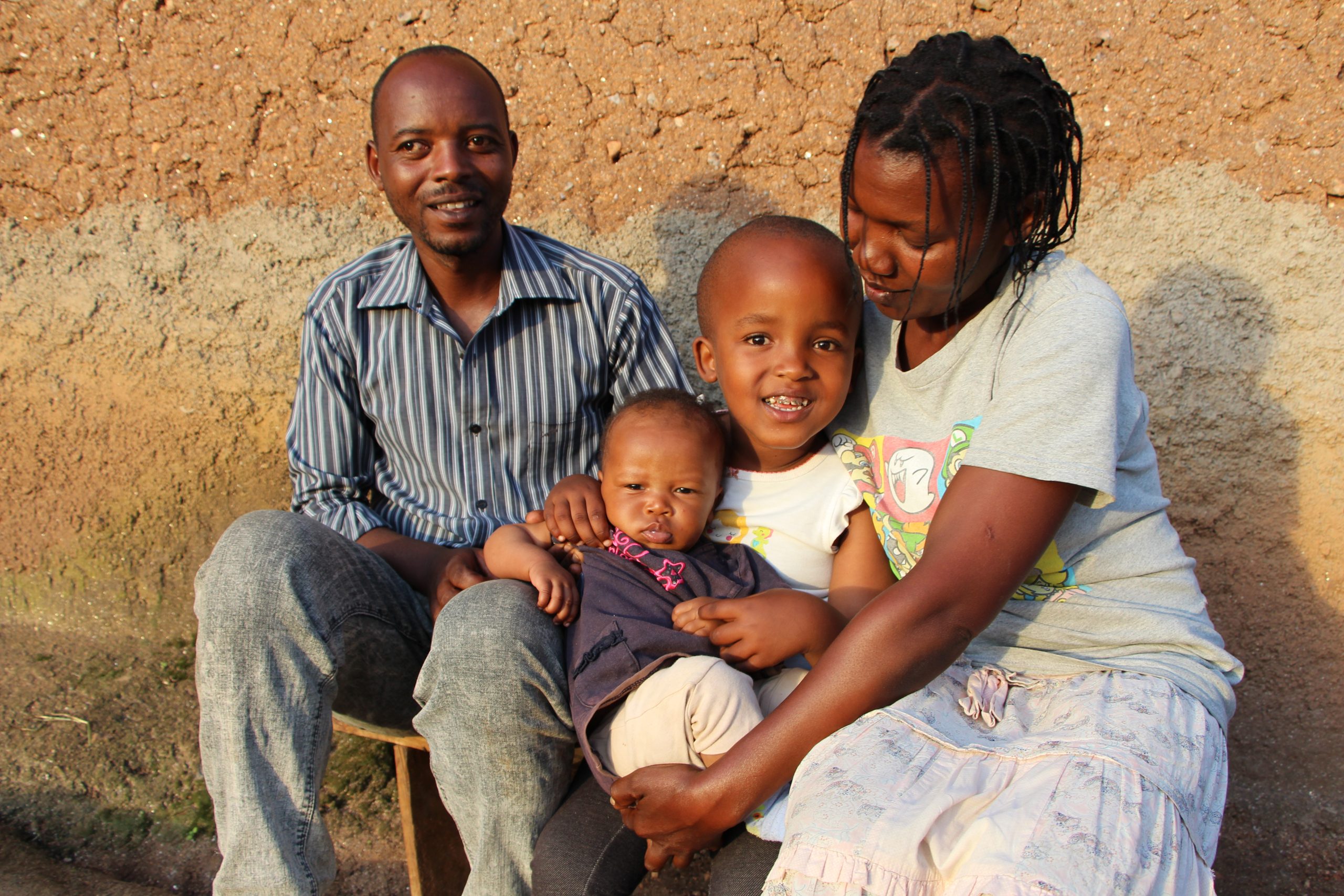 Naomi with her parents and sister